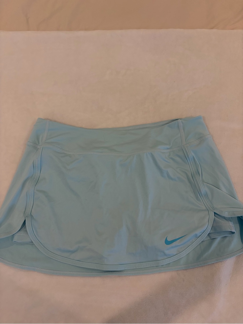 Nike Women’s Light Blue Athletic Skort